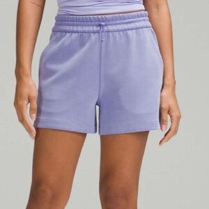 EUC Lululemon Softstreme High-Rise Short 4"